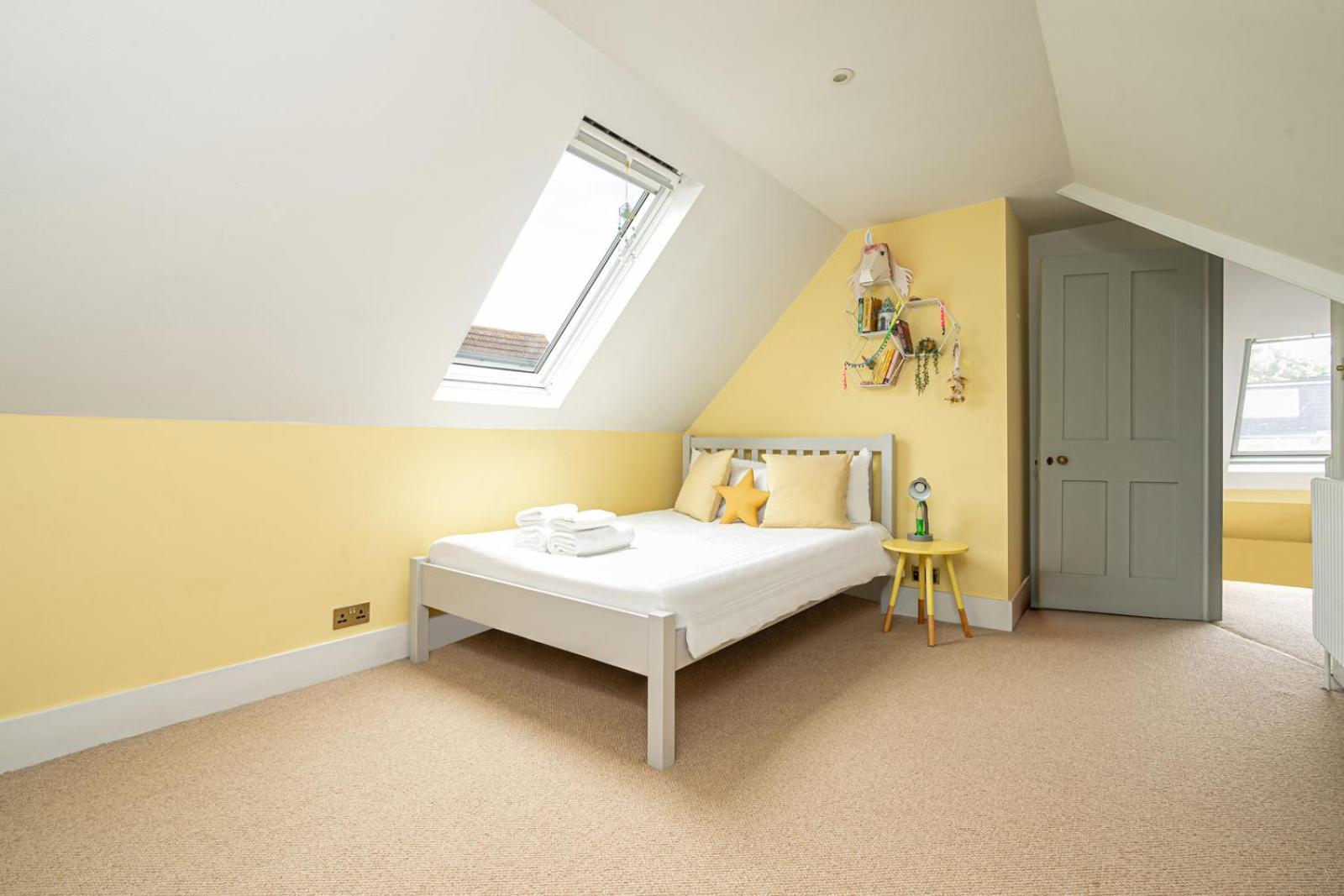 Chic And Colourful Family By Underthedoormat Casa vacanze Londra